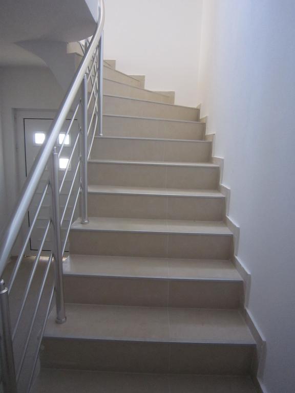 Apartments Viktoria Tivat Exterior photo